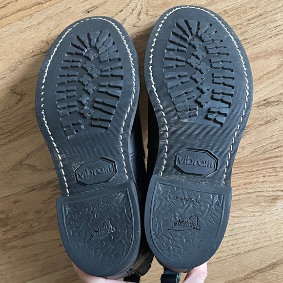 Red Wing Heritage Chelsea Women’s Size 7, Vibram Soles